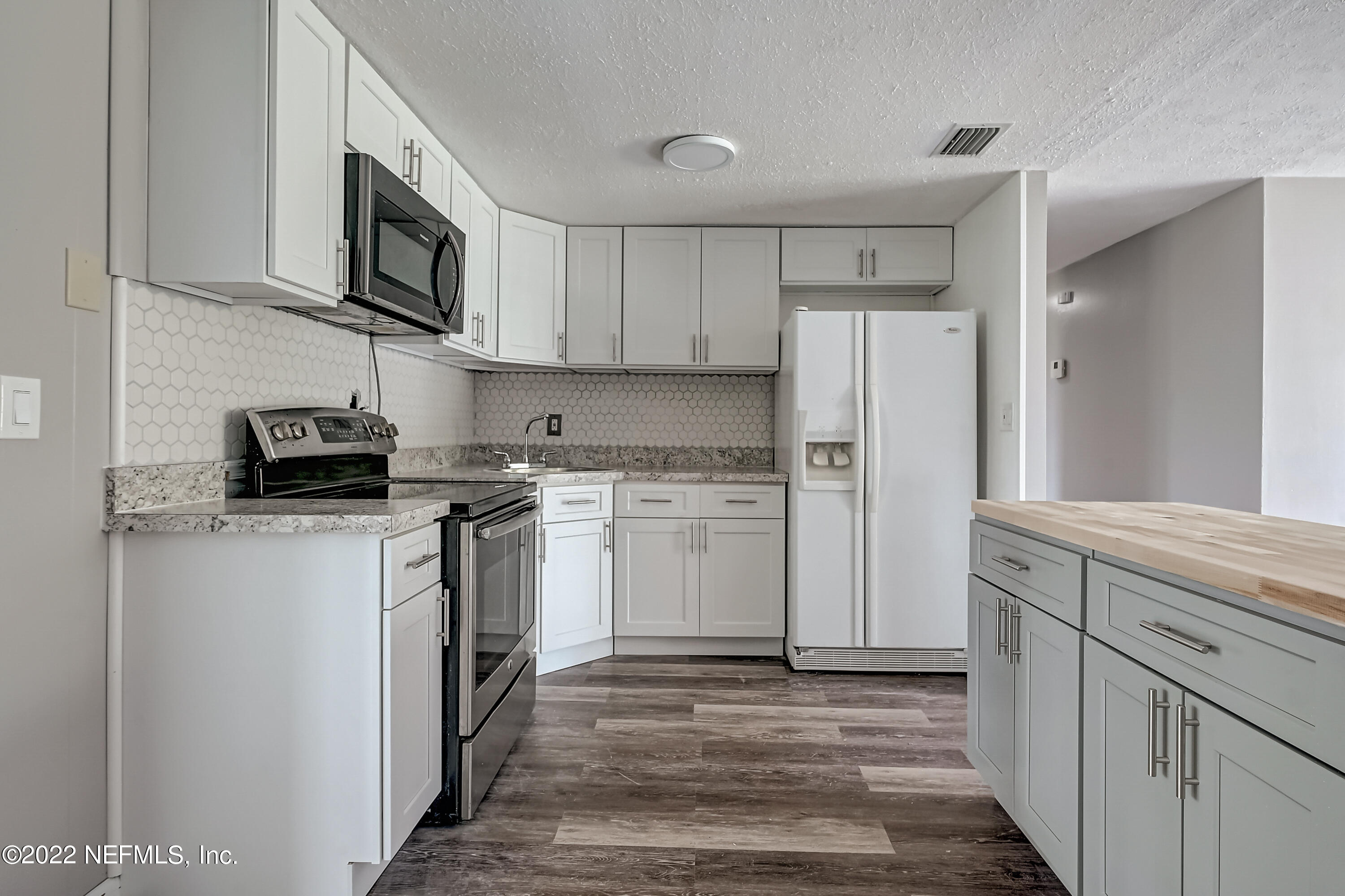 10683 Arnez Road Jacksonville, FL 32218 - Photo 8 of 28 09-Arnez Rd-009