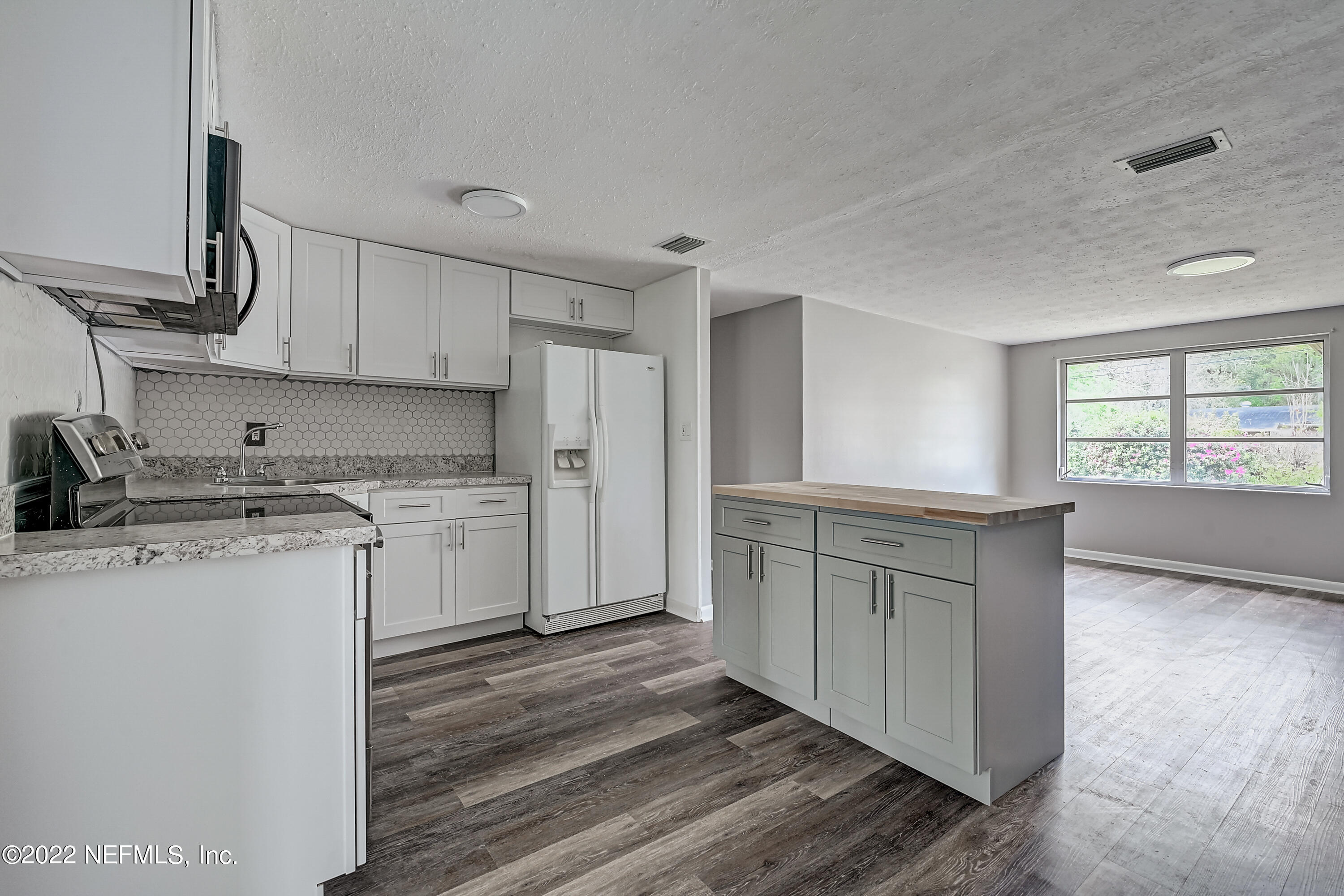 10683 Arnez Road Jacksonville, FL 32218 - Photo 9 of 28 10-Arnez Rd-010