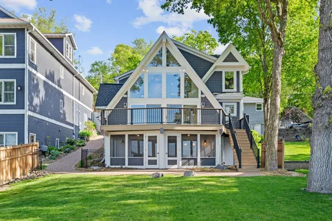 $2,995,000 | 5325 Edsall Road, Mound, MN 55364