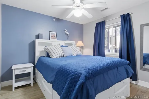 $199,900 | 575 Park Pl Drive, Unit 2B, Kaiser, MO 65047