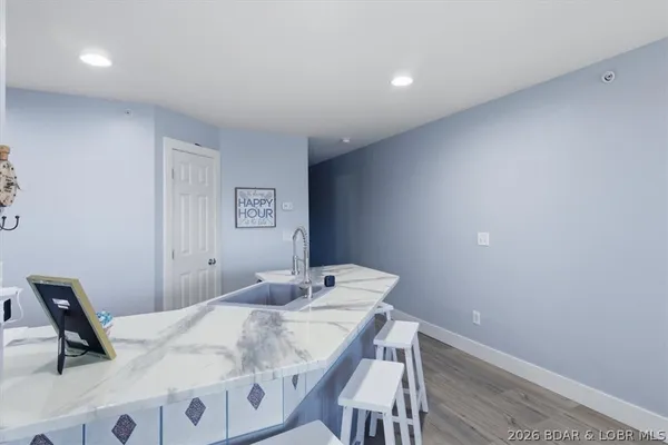 $199,900 | 575 Park Pl Drive, Unit 2B, Kaiser, MO 65047