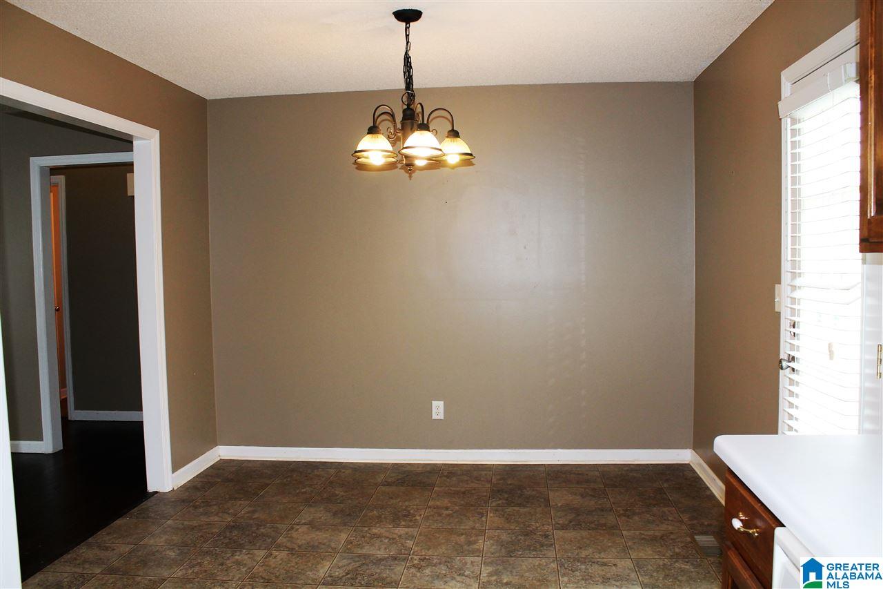 7698 Rocky Ford Road Gadsden, AL 35903 - Photo 4 of 30