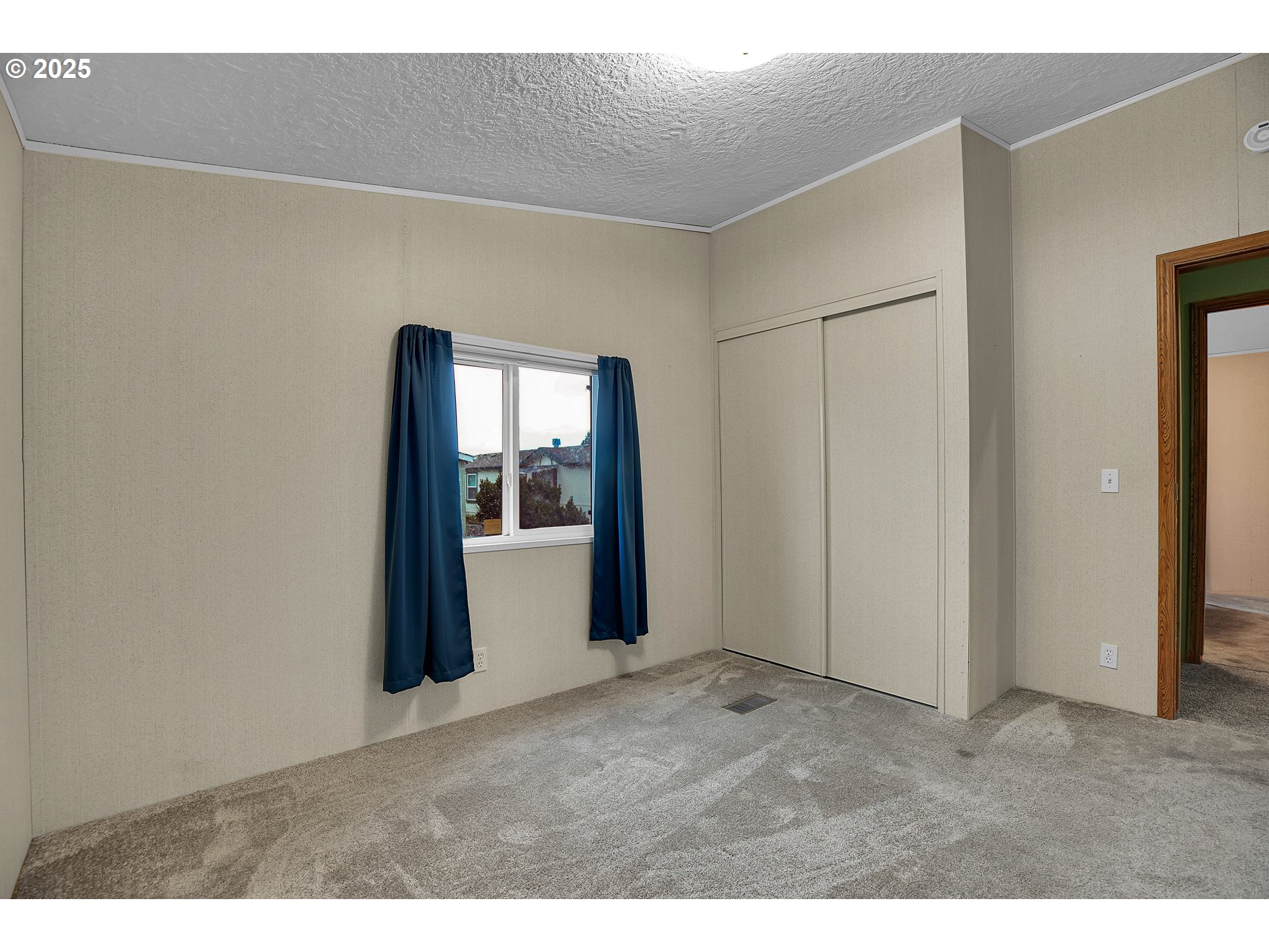51459 Westlake Drive, Unit 102 Scappoose, OR 97056 - Photo 40 of 40 a view of a room with a window