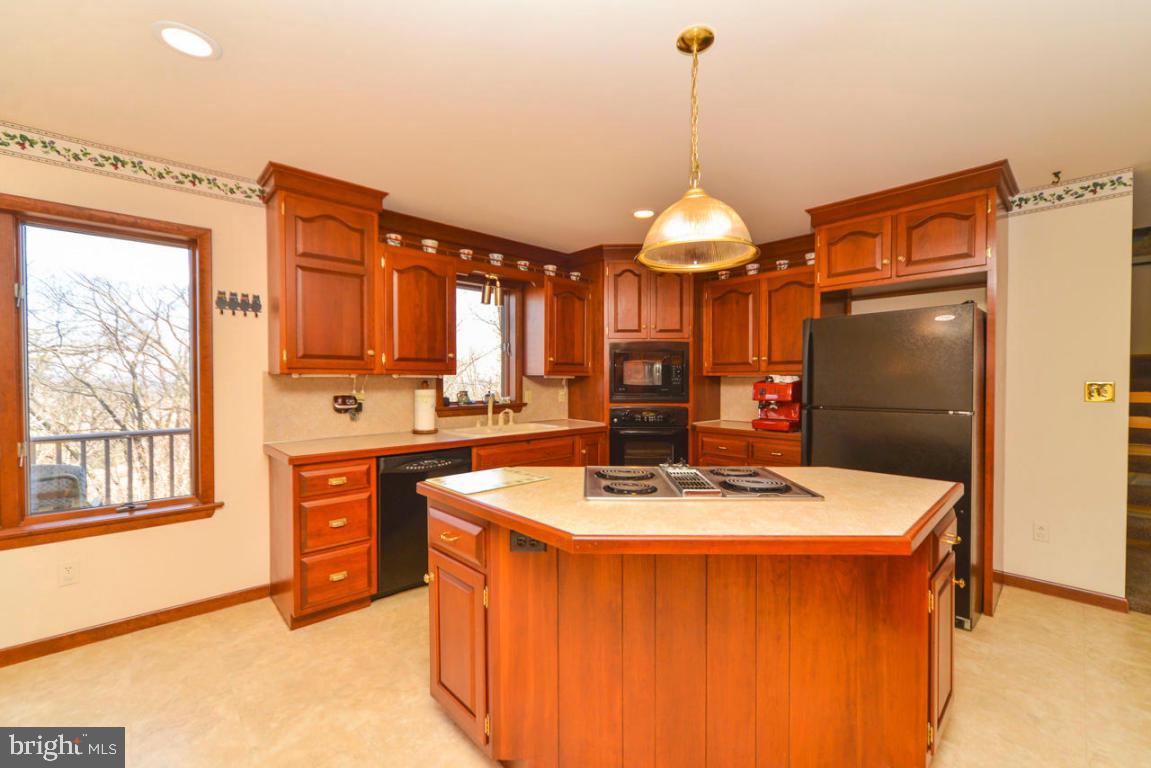 2600 Pennwood Road Lancaster, PA 17601 - Photo 11 of 36 Gallery Image 11