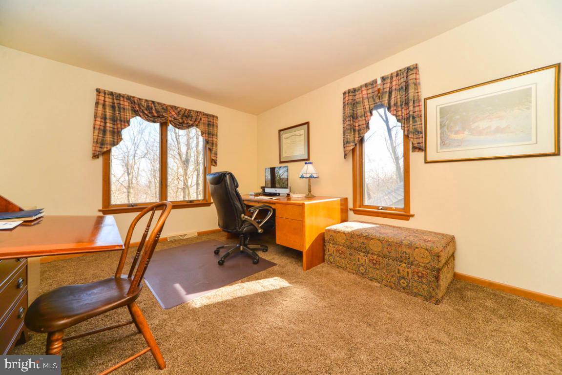 2600 Pennwood Road Lancaster, PA 17601 - Photo 16 of 36 Gallery Image 16