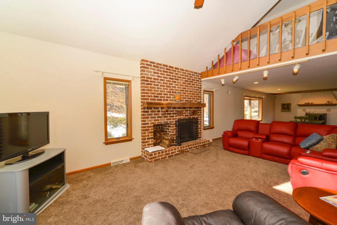 2600 Pennwood Road Lancaster, PA 17601 - Photo 8 of 36 Gallery Image 8