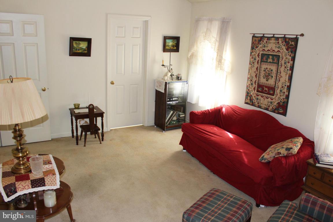 29 Greythorne Road, Unit 98 Lancaster, PA 17603 - Photo 5 of 13 Gallery Image 5