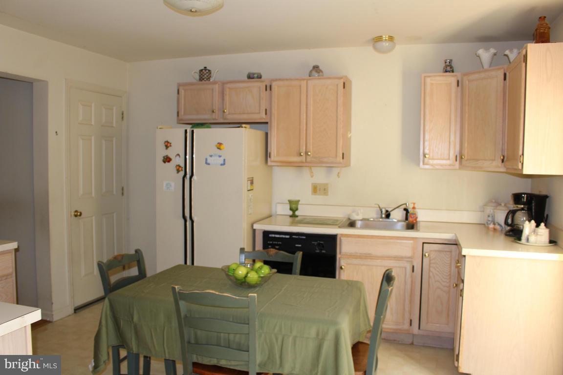 29 Greythorne Road, Unit 98 Lancaster, PA 17603 - Photo 8 of 13 Gallery Image 8
