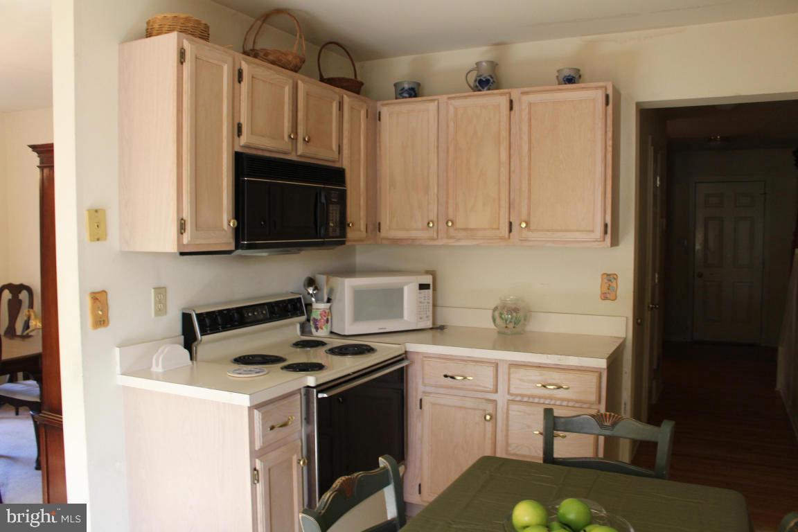 29 Greythorne Road, Unit 98 Lancaster, PA 17603 - Photo 9 of 13 Gallery Image 9
