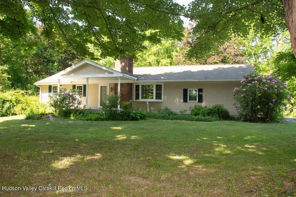 $399,900 | 105 Broad Street, Kinderhook, NY 12106