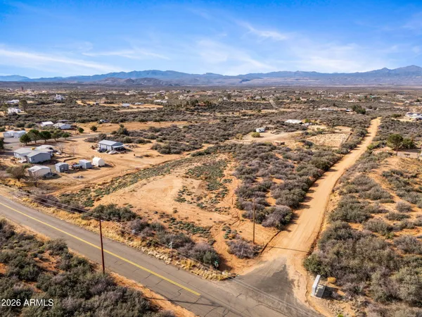 $54,000 | 7565 Derry Drive, Unit 9, Kirkland, AZ 86332