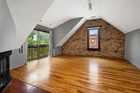 $1,799,000 | 1149 West Wellington Avenue, Chicago, IL 60657