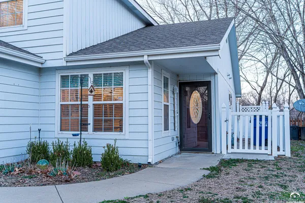 $225,000 | 1204 Sunchase Drive, Lawrence, KS 66044