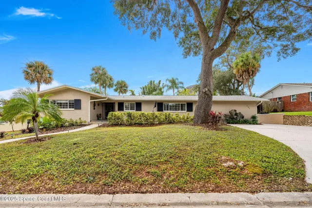 $624,900 | 121 South Twin Lakes Road, Cocoa, FL 32926