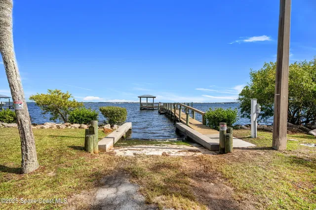 $624,900 | 121 South Twin Lakes Road, Cocoa, FL 32926