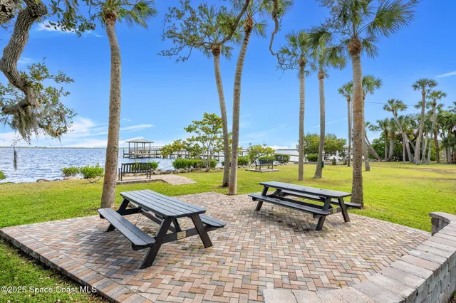 $624,900 | 121 South Twin Lakes Road, Cocoa, FL 32926