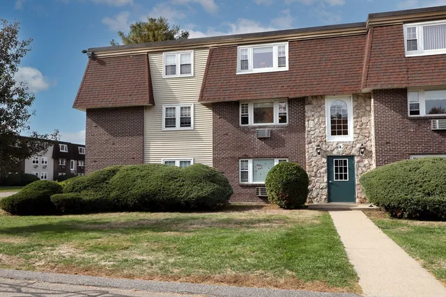 $309,900 | 180 Main Street, Unit A15, Bridgewater, MA 02324