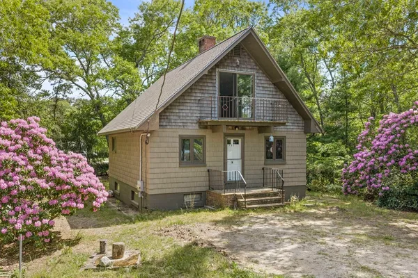 $459,900 | 131 Lake View Boulevard, Plymouth, MA 02360