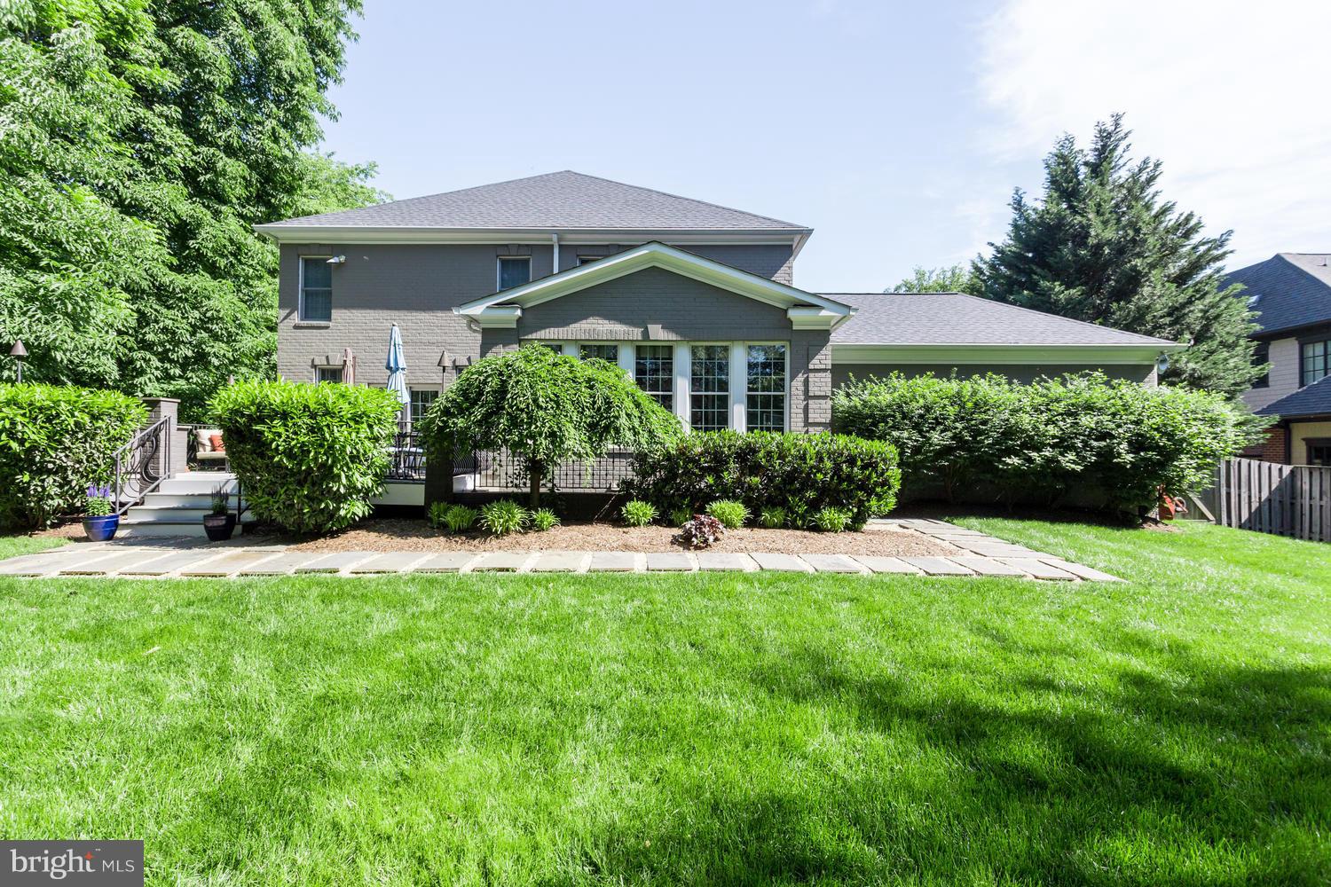 7205 Matthew Mills Road McLean, VA 22101 - Photo 30 of 30 Exterior (Rear)