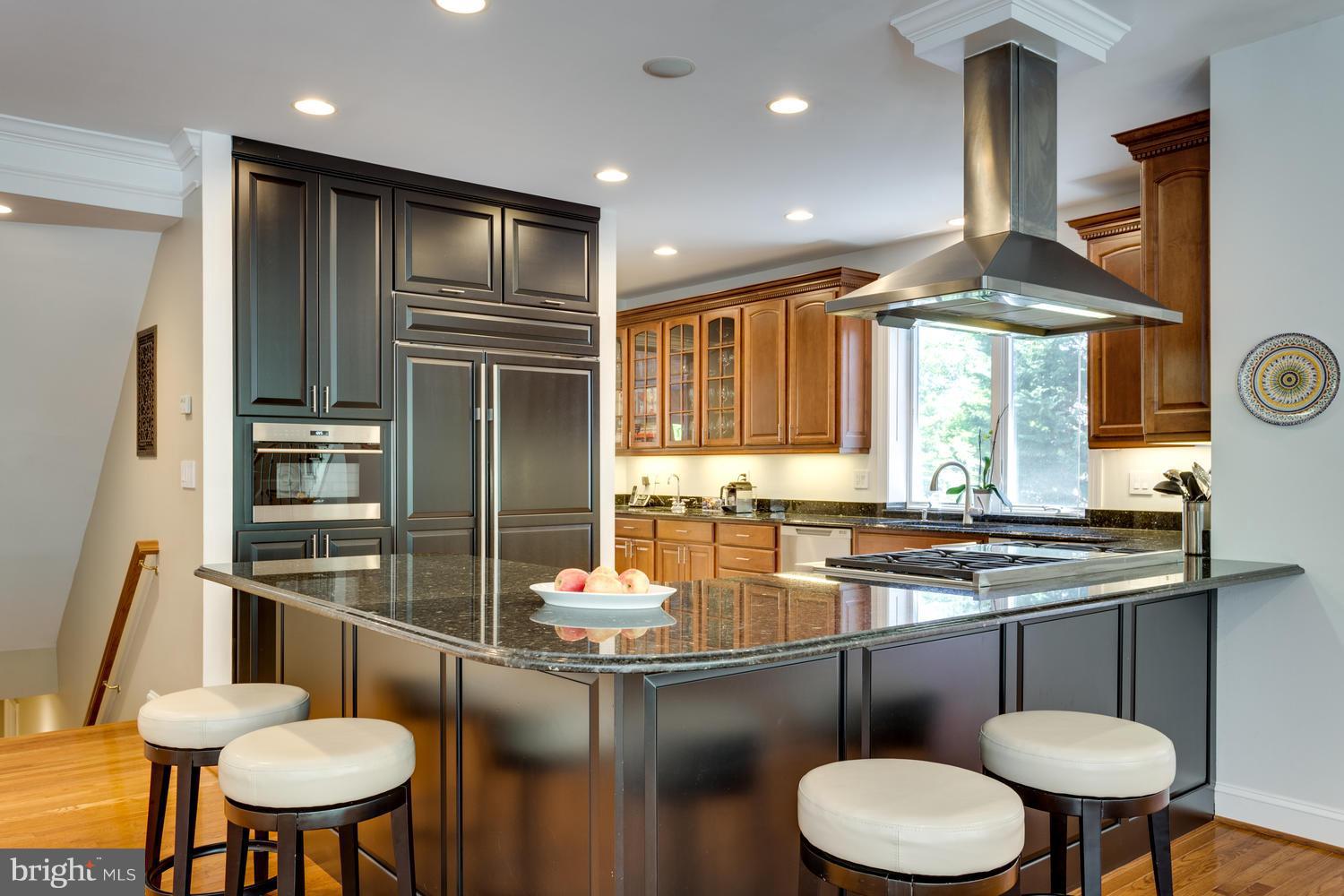 7205 Matthew Mills Road McLean, VA 22101 - Photo 8 of 30 Kitchen