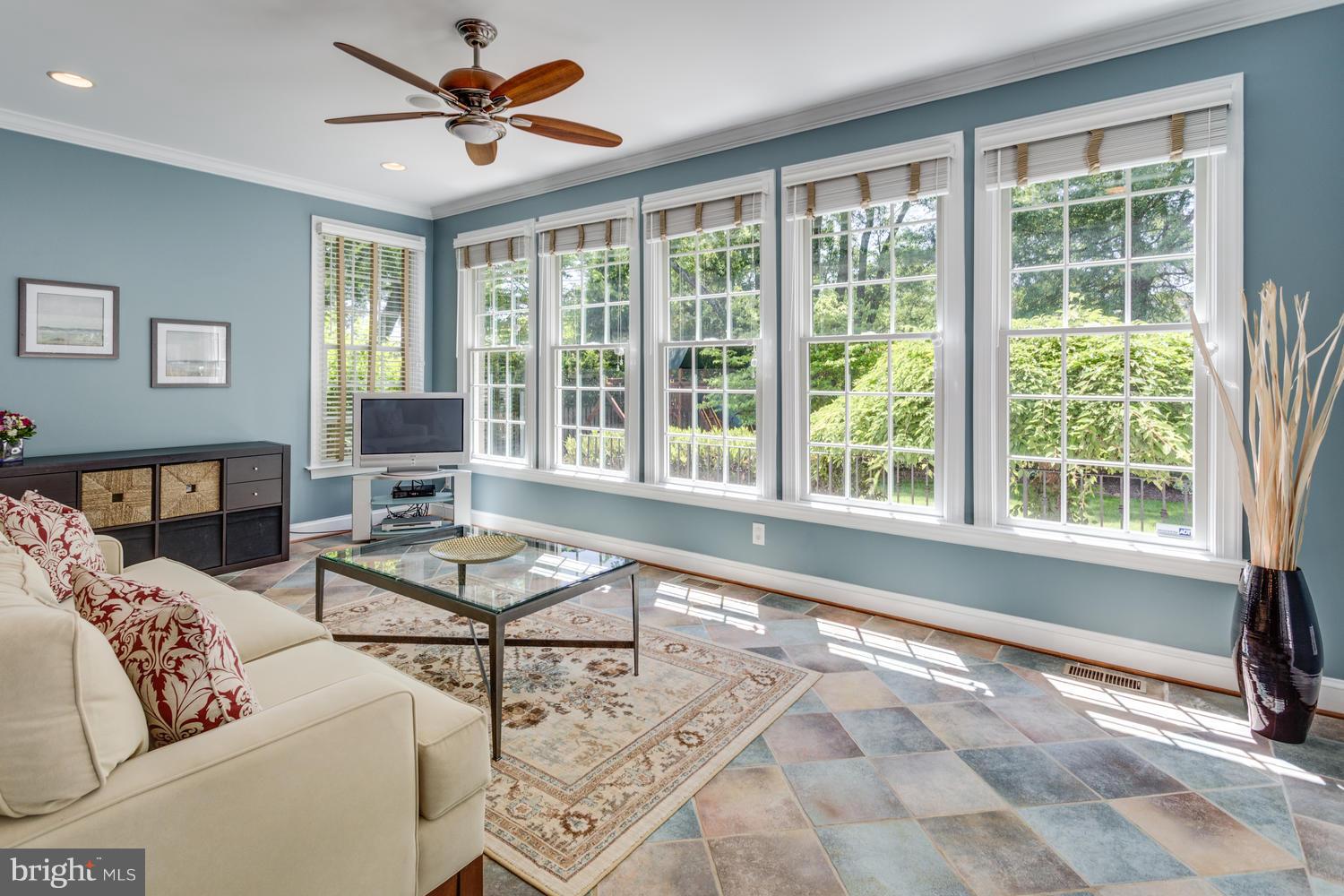 7205 Matthew Mills Road McLean, VA 22101 - Photo 10 of 30 Sun Room