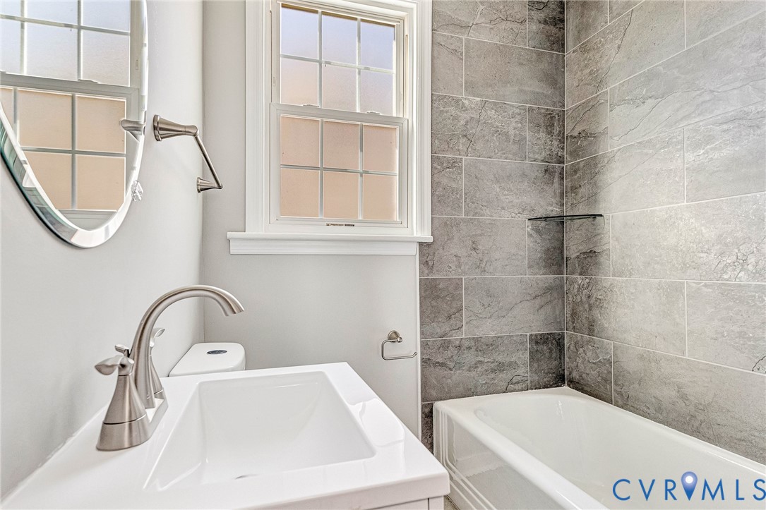 2110 Maplewood Road Henrico, VA 23228 - Photo 19 of 40