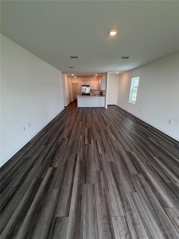 5477 Crown Pt Road Kissimmee, FL 34758 - Photo 3 of 21 Gallery Image 3