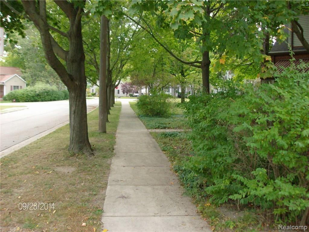 35290 Ridge Street Richmond, MI 48062 - Photo 14 of 56 HPIM0940.JPG