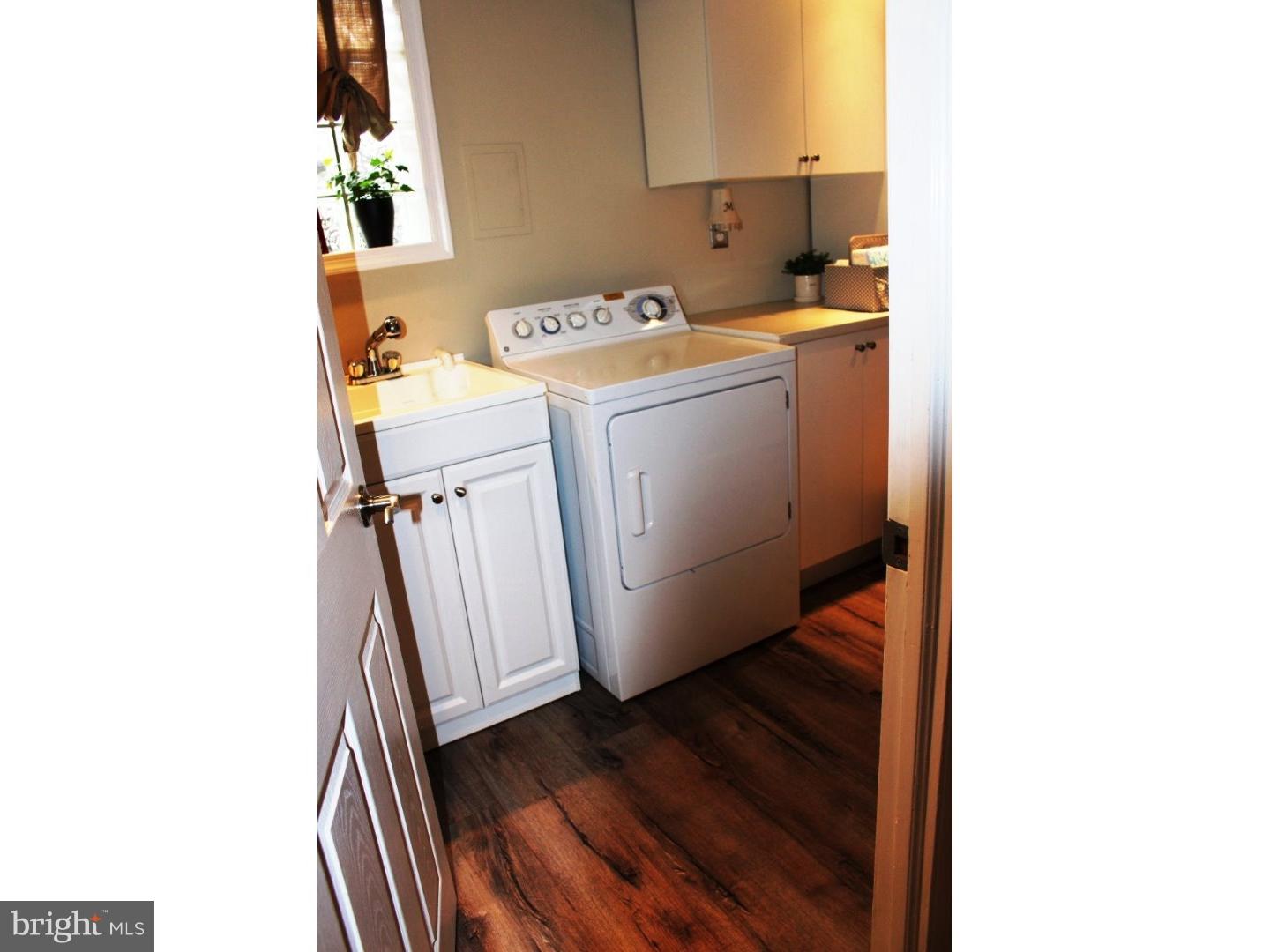 1139 Norwalk Road Philadelphia, PA 19115 - Photo 14 of 24 Laundry Room