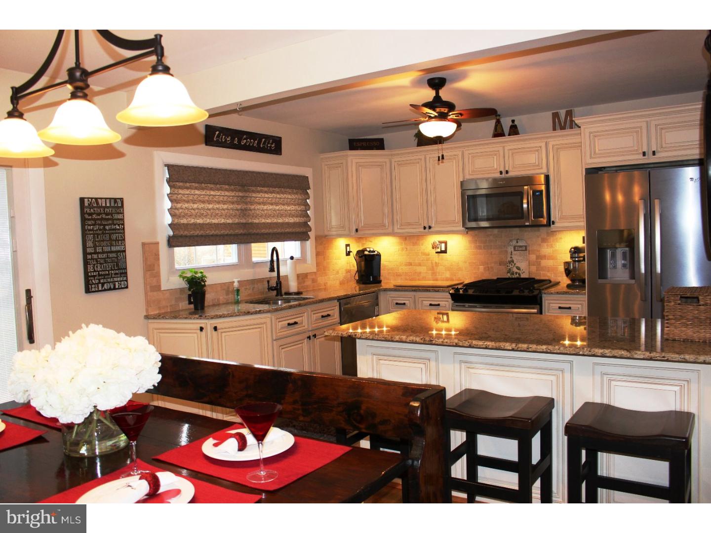 1139 Norwalk Road Philadelphia, PA 19115 - Photo 10 of 24 Kitchen