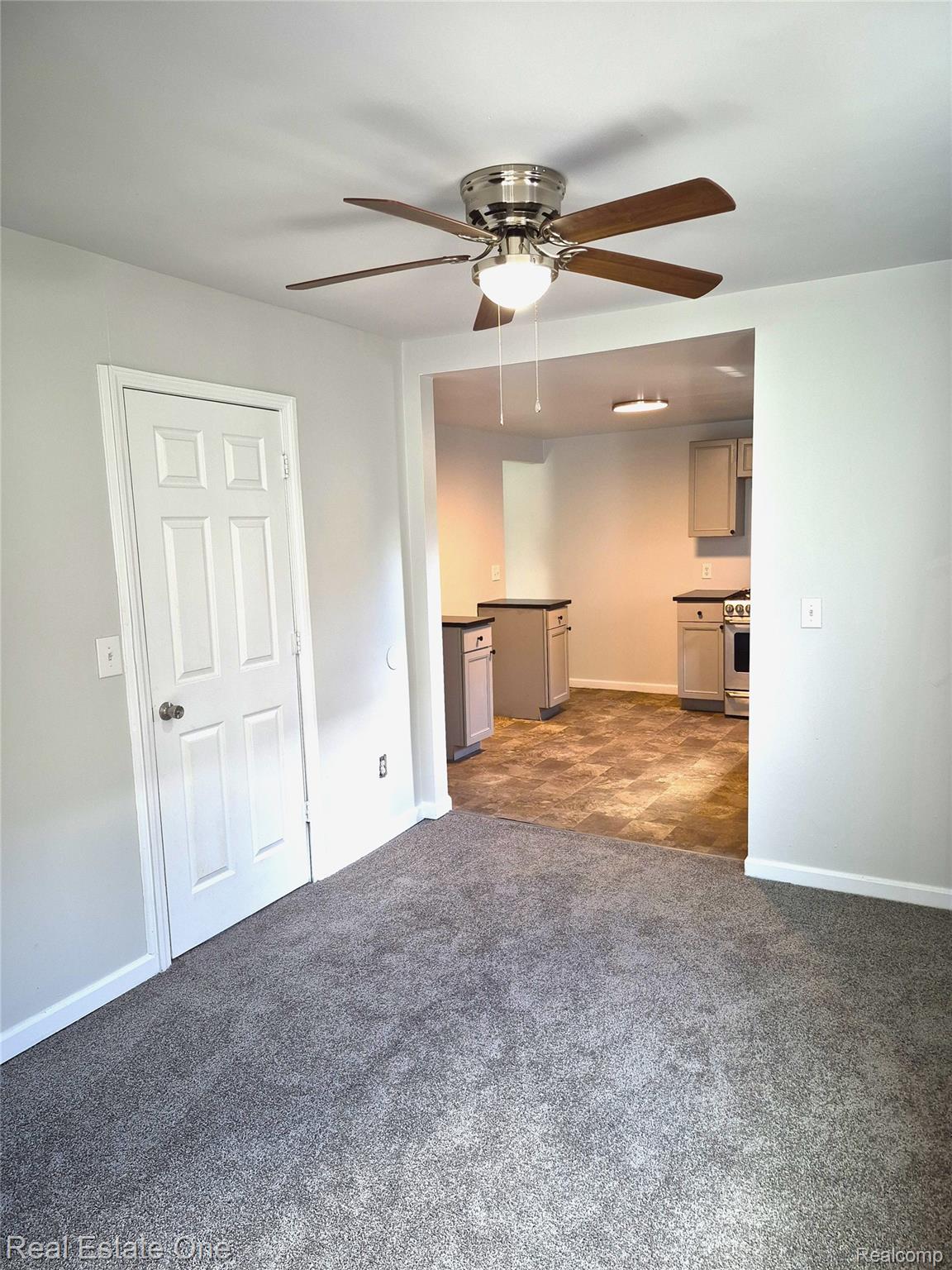 51 Elizabeth Street River Rouge, MI 48218 - Photo 8 of 33 Dining room