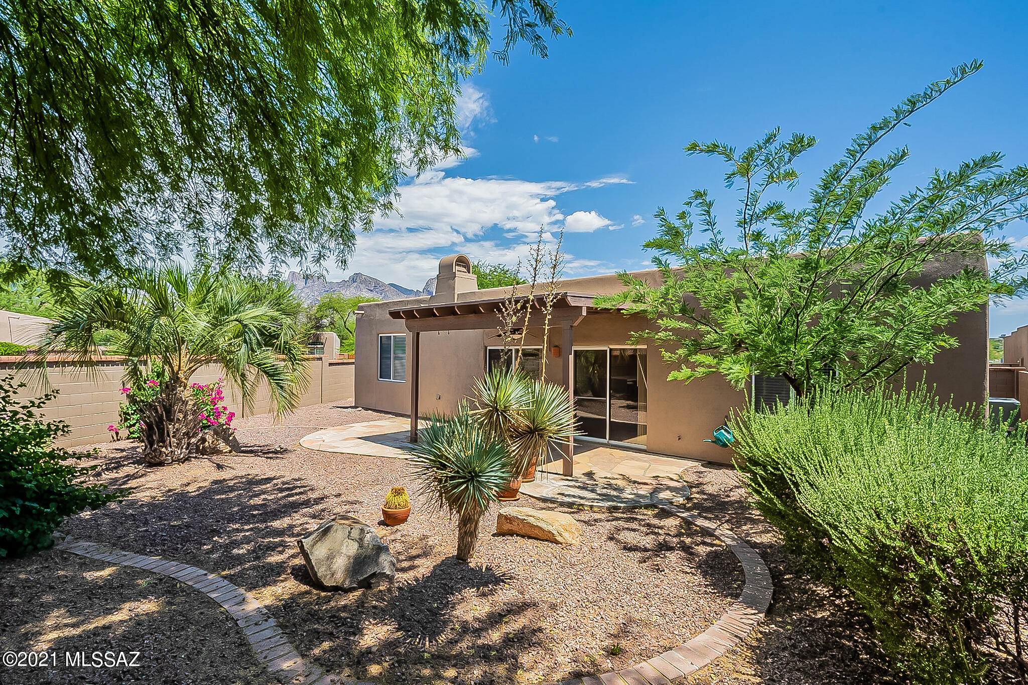 972 West Fox Ridge Lane Oro Valley, AZ 85737 - Photo 2 of 30