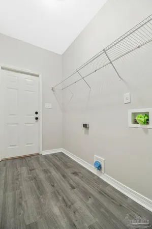 $450,000 | 4146 Oak Pointe Drive, Gulf Breeze, FL 32563