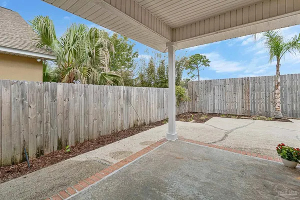 $450,000 | 4146 Oak Pointe Drive, Gulf Breeze, FL 32563