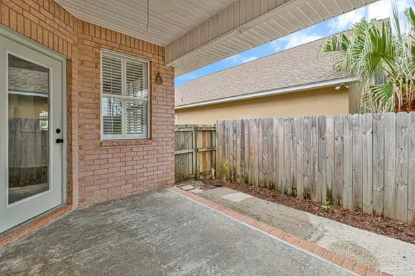 $450,000 | 4146 Oak Pointe Drive, Gulf Breeze, FL 32563