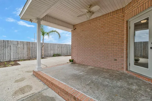 $450,000 | 4146 Oak Pointe Drive, Gulf Breeze, FL 32563