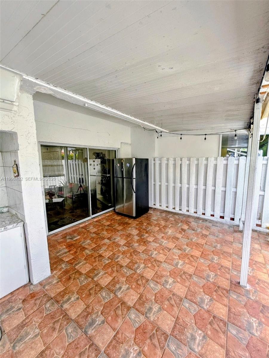 6217 Southwest 128th Place Miami, FL 33183 - Photo 37 of 47