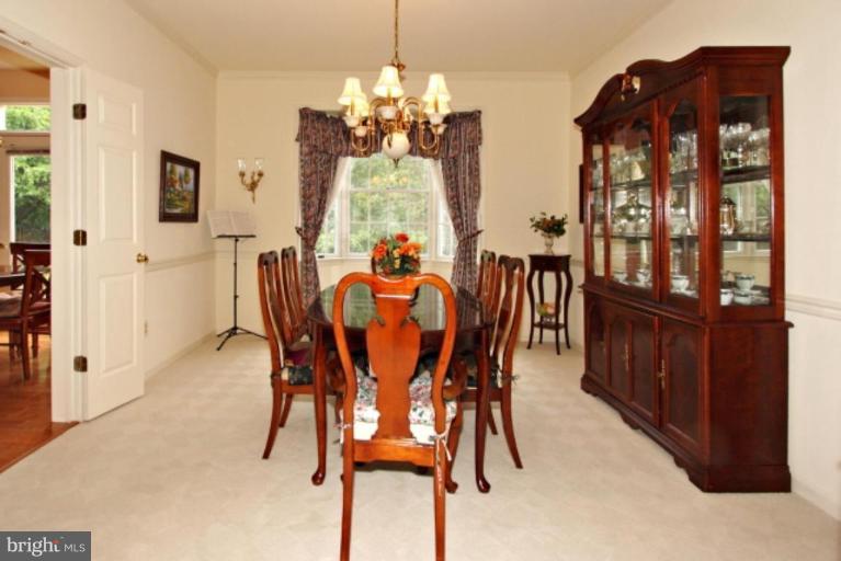9706 Starling Road Ellicott City, MD 21042 - Photo 9 of 30 Dining Room