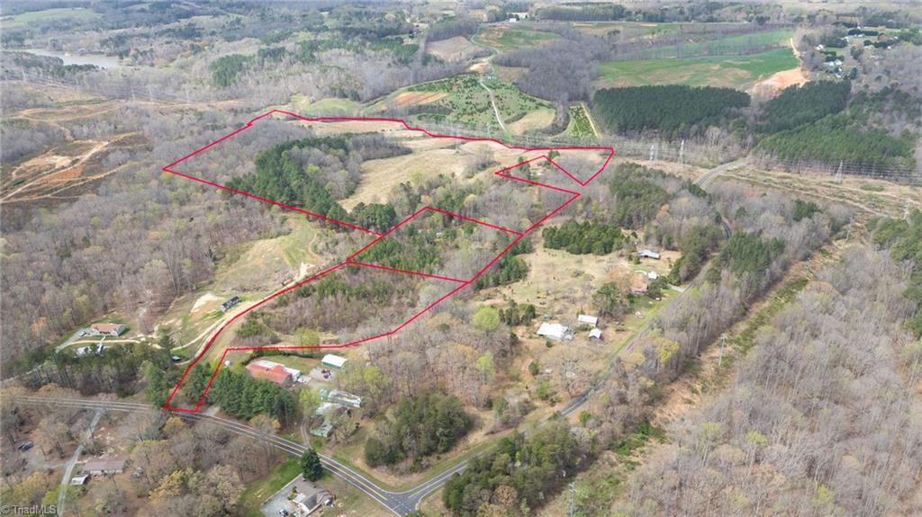 6988 Salem Chapel Road Walnut Cove, NC 27052 - Photo 7 of 7