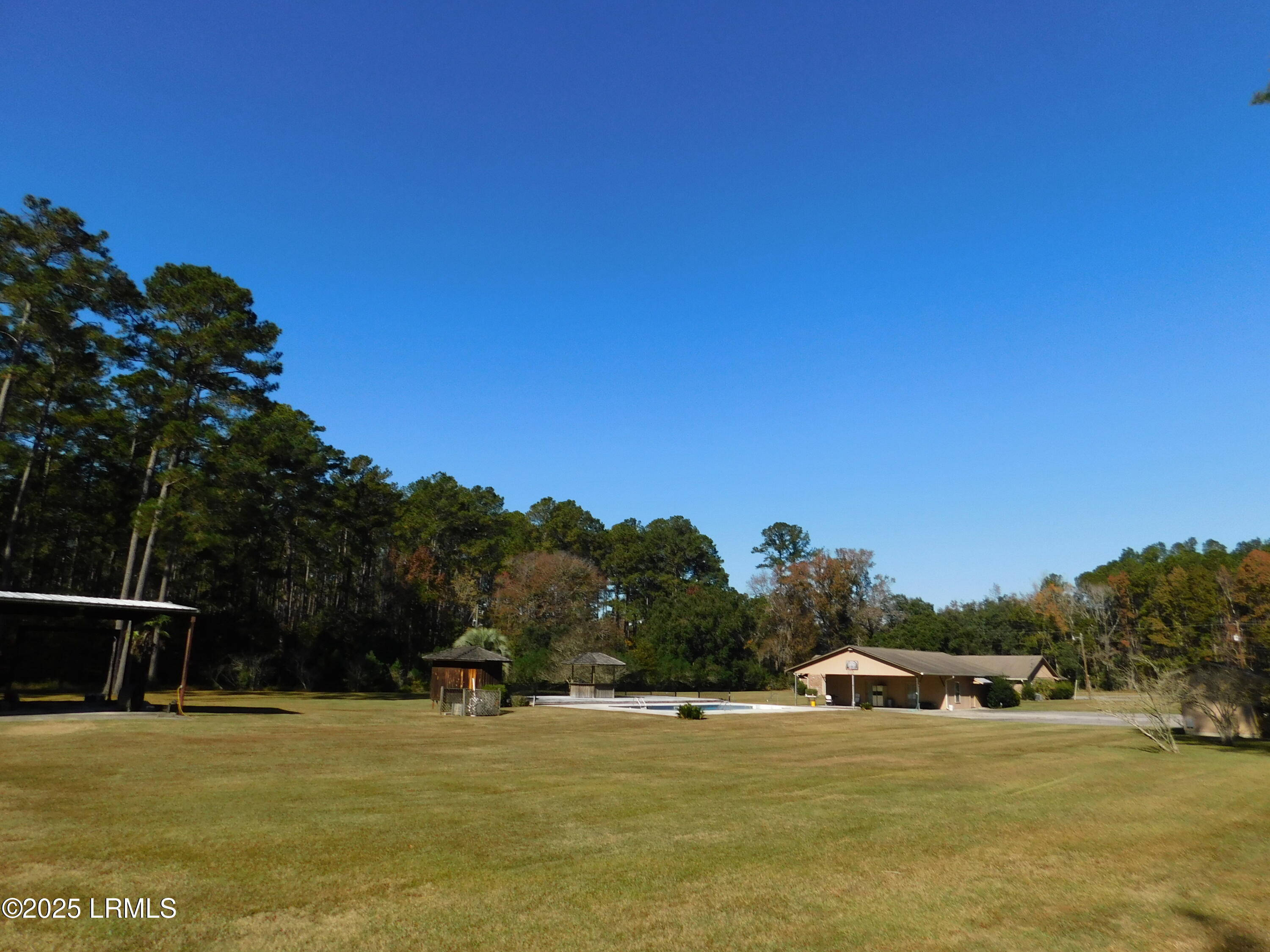 1608 Smiths Crossing Ridgeland, SC 29936 - Photo 6 of 35 DSCN6656