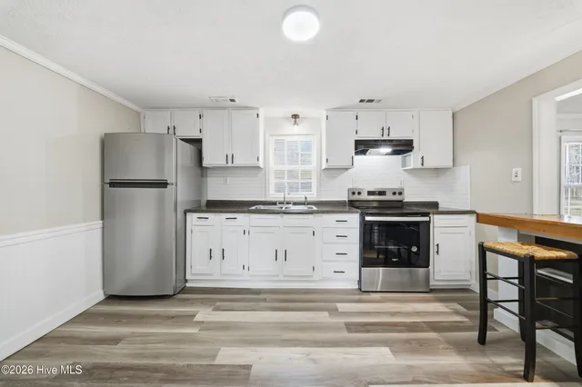 $195,000 | 1347 Virginia Road, Edenton, NC 27932