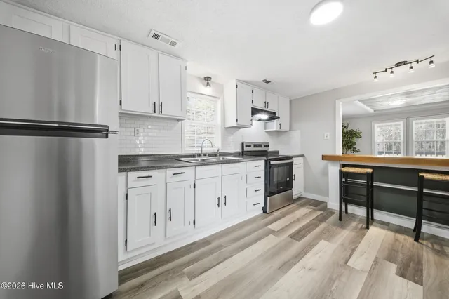 $195,000 | 1347 Virginia Road, Edenton, NC 27932