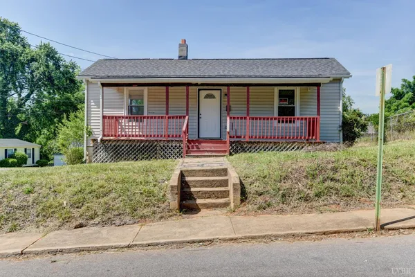 $147,000 | 316 West Franklin Street, Bedford, VA 24523