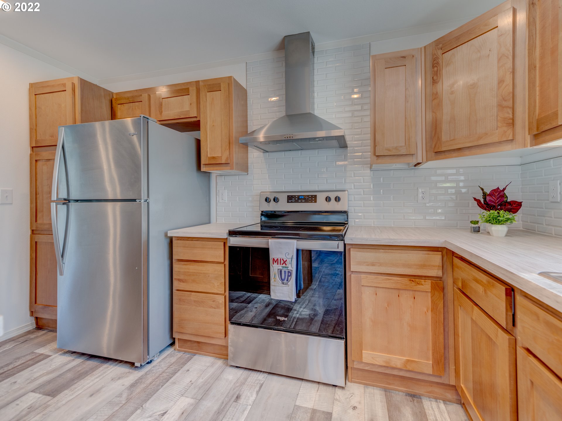 1871 7th Street Springfield, OR 97477 - Photo 8 of 20