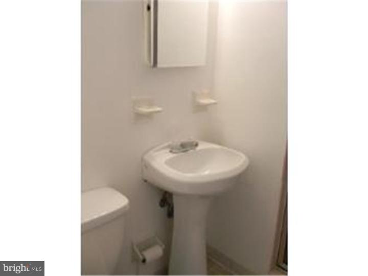 3248 Morrell Avenue Philadelphia, PA 19114 - Photo 14 of 19 Master Bathroom