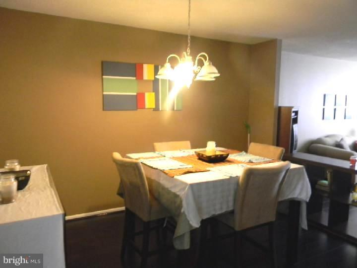 3248 Morrell Avenue Philadelphia, PA 19114 - Photo 7 of 19 Dining Room