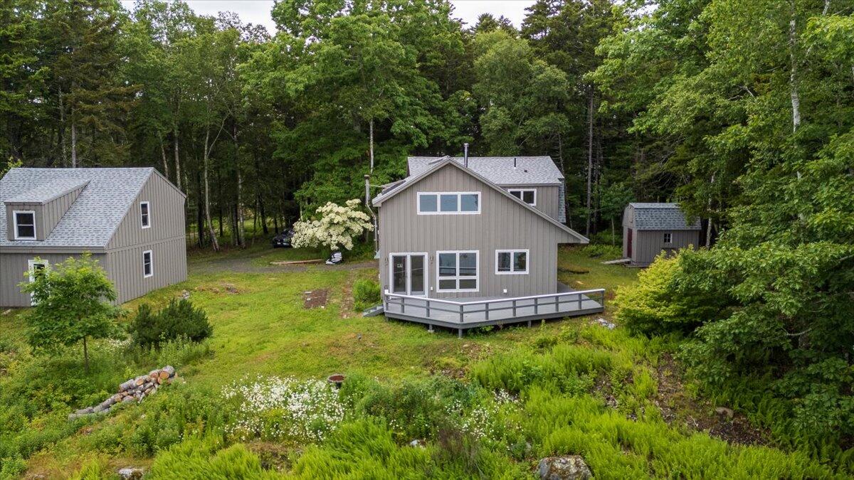 391 Main Road Islesboro, ME 04848 - Photo 16 of 67