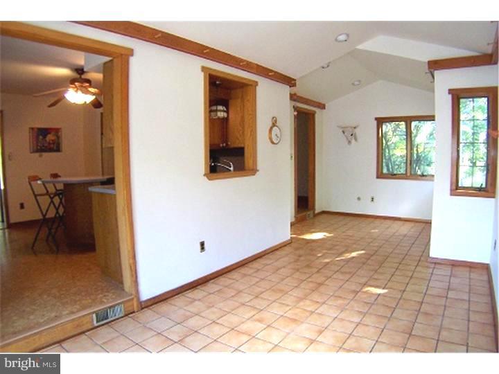 1000 Pinetown Road Fort Washington, PA 19034 - Photo 8 of 25 Sun Room