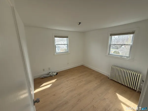 $2,300 | 5 Ann Avenue, Unit 5, Shelton, CT 06484