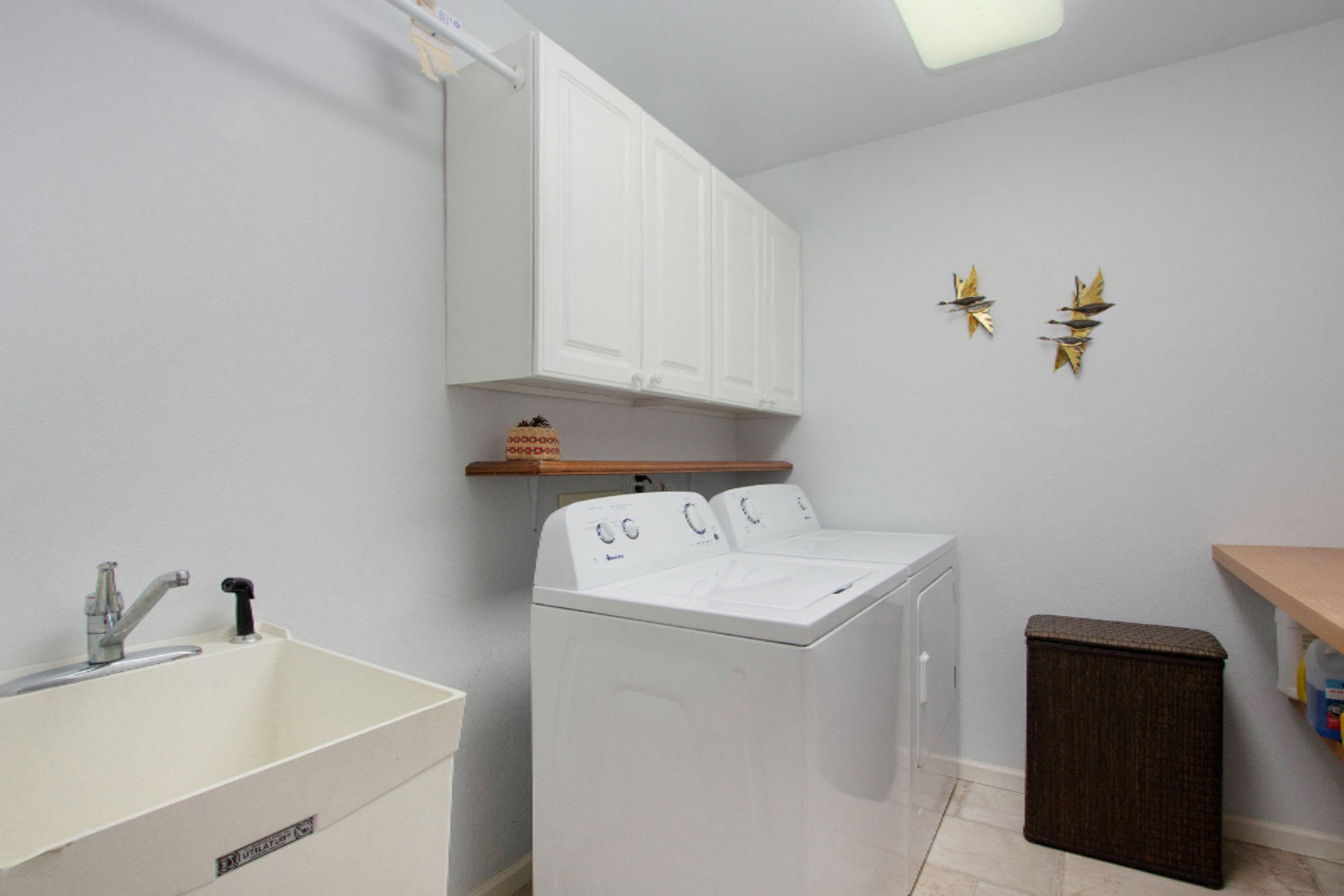 2962 Ridgeview Street, Unit 22 North Muskegon, MI 49445 - Photo 18 of 34 Main-floor laundry room